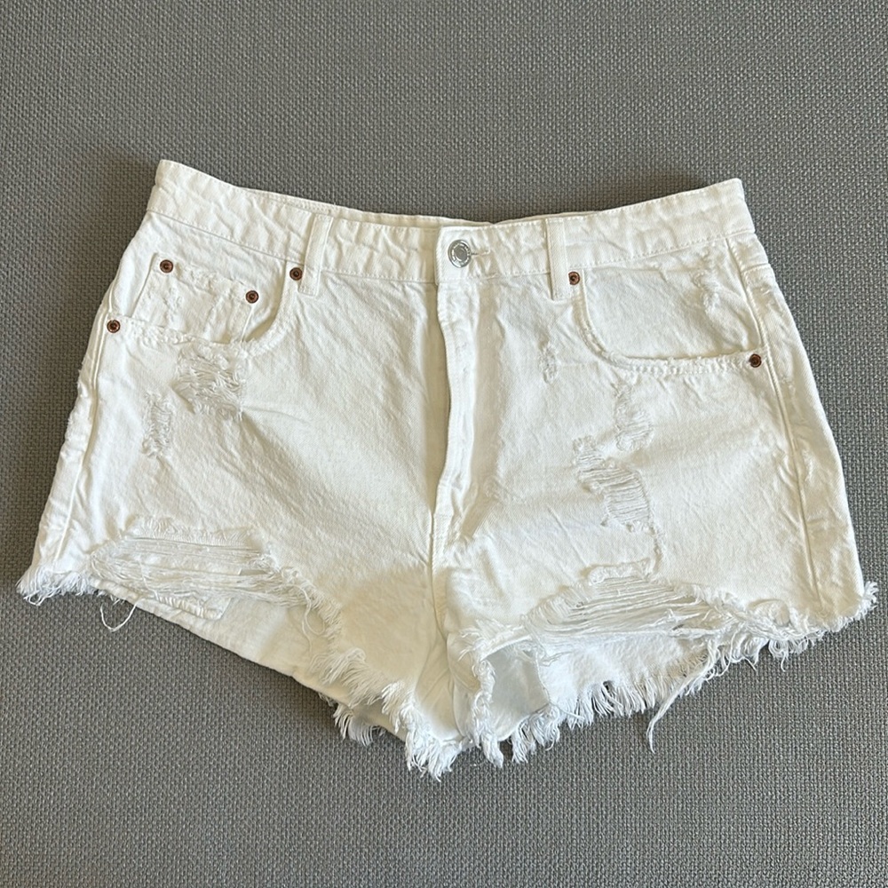 Zara High Waisted Short